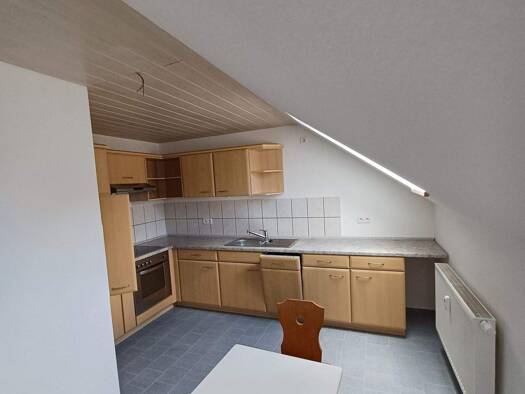 Wohnung zur Miete 385 € 3 Zimmer 66,8 m² 2. Geschoss frei ab sofort Kirchberger Straße 42 Wilkau-Haßlau Wilkau-Haßlau 08112