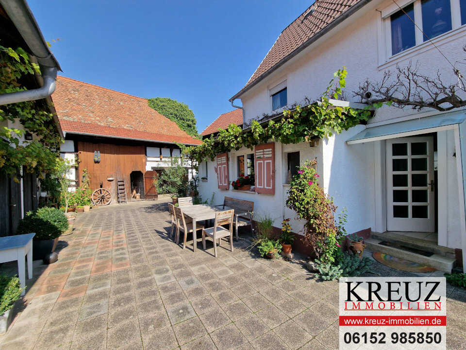 Haus zum Kauf 619.000 € 6 Zimmer 170 m²<br/>Wohnfläche 809 m²<br/>Grundstück Nauheim 64569