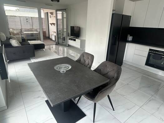 Penthouse zur Miete 1.600 € 3 Zimmer 95 m² Geschoss 4/4 frei ab 01.09.2025 Singen Singen (Hohentwiel) 78224