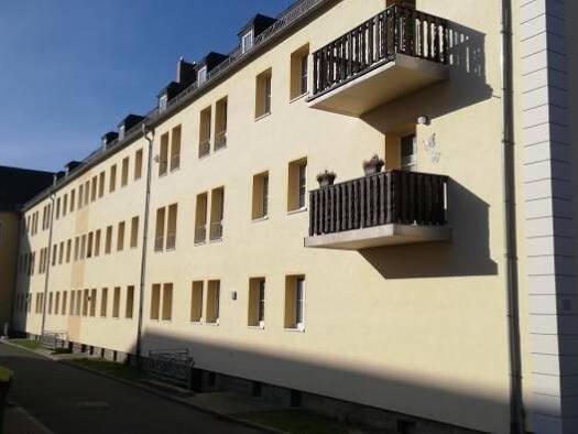Wohnung zur Miete 410 € 2 Zimmer 63,2 m² 2. Geschoss frei ab sofort Schleizer Straße 70 Zeulenroda Zeulenroda-Triebes 07937