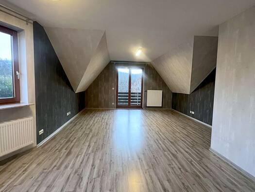 Wohnung zur Miete 650 € 3 Zimmer 72,3 m² Geschoss 1/2 frei ab sofort Rotenburg Rotenburg an der Fulda 36199