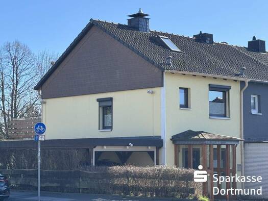 Einfamilienhaus zum Kauf 298.000 € 4,5 Zimmer 81,6 m² 254 m² Grundstück Marten Dortmund 44379