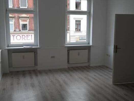 Wohnung zur Miete 429 € 3 Zimmer 76 m² 1. Geschoss frei ab 01.09.2025 Äußere Schneeberger Straße 14 Schedewitz Zwickau 08056