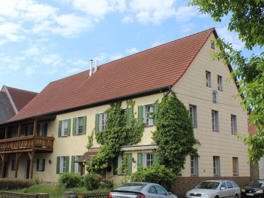 Mehrfamilienhaus zum Kauf 589.000 € 11 Zimmer 269 m² 652 m² Grundstück frei ab sofort Steudach Erlangen 91056