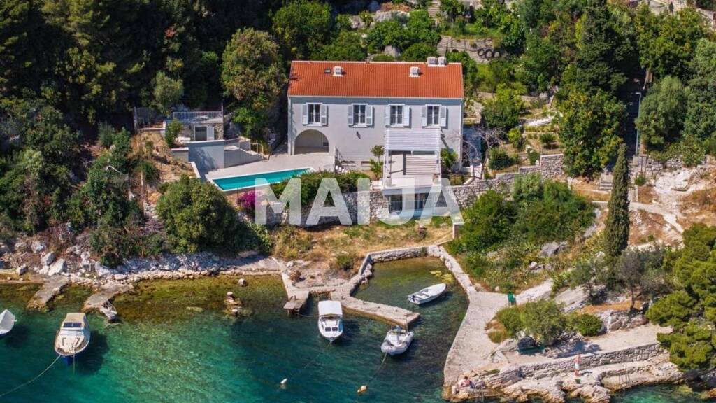 Villa zum Kauf 6 Zimmer 350 m² 1.040 m² Grundstück Ciovo, Ciovo Trogir 21223