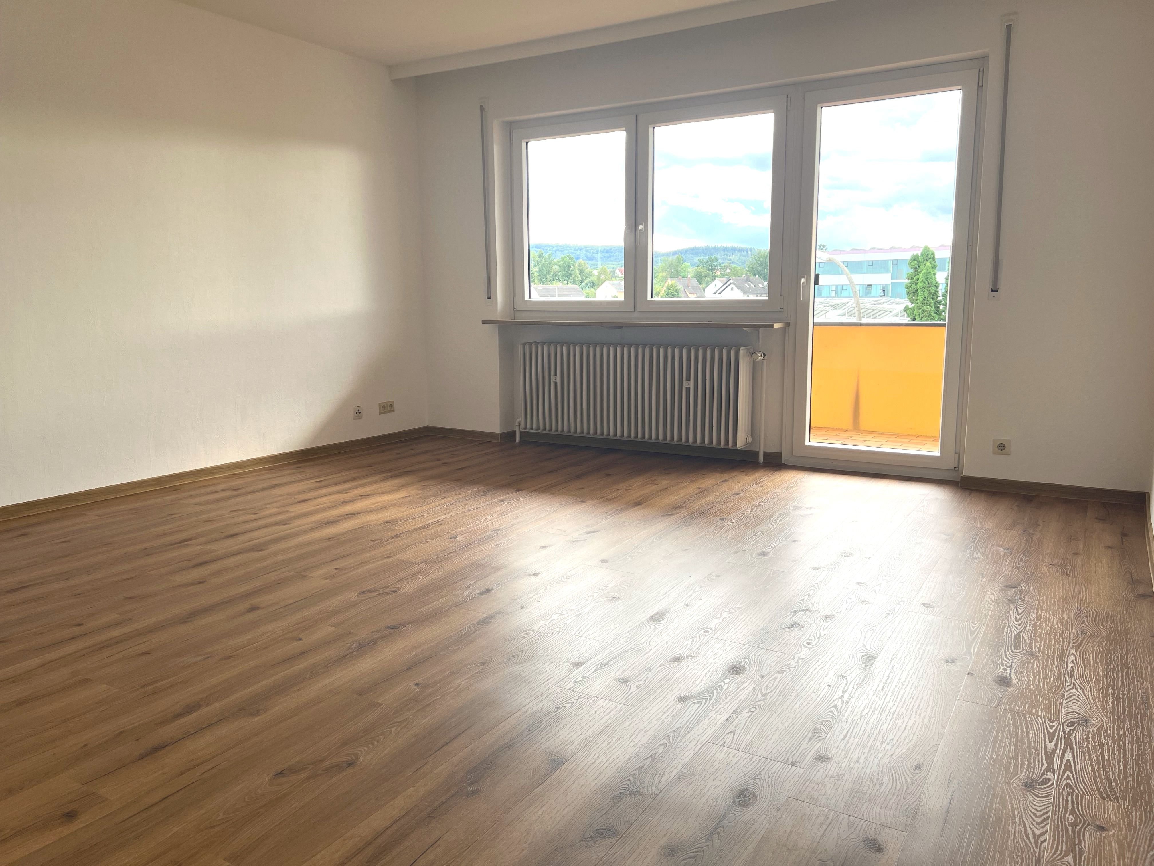 Wohnung zur Miete 525 € 2 Zimmer 70 m²<br/>Wohnfläche 2.<br/>Geschoss ab sofort<br/>Verfügbarkeit Oberwallenstadt Lichtenfels 96215