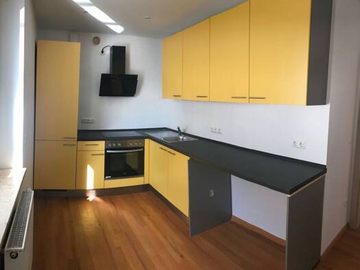 Haus zum Kauf 1.800.000 € 12 Zimmer 300 m² 400 m² Grundstück Unterer Grasweg 42 Ingolstadt 85055