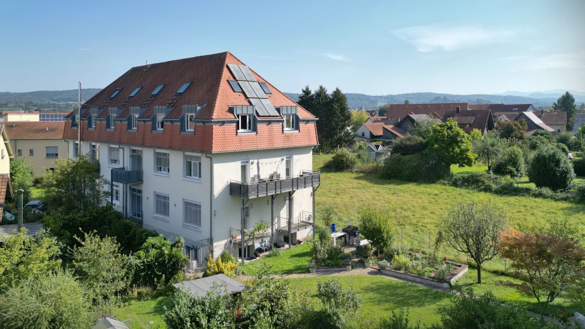 Mehrfamilienhaus zum Kauf 2.490.000 € 631 m²<br/>Wohnfläche 1.643 m²<br/>Grundstück Teningen Teningen 79331