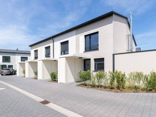 Reihenmittelhaus zum Kauf - Erstbezug provisionsfrei 419.990 € 3 Zimmer 85 m² 143,4 m² Grundstück Volkacher Straße 34 Großgründlach Nürnberg 90427