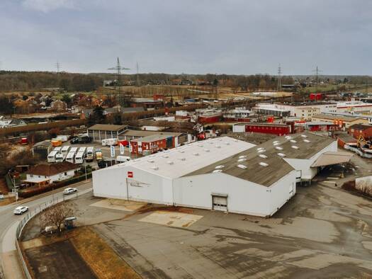 Lagerhalle zur Miete 5,32 € 5.500 m² Lagerfläche Goseburg-Zeltberg Lüneburg 21339