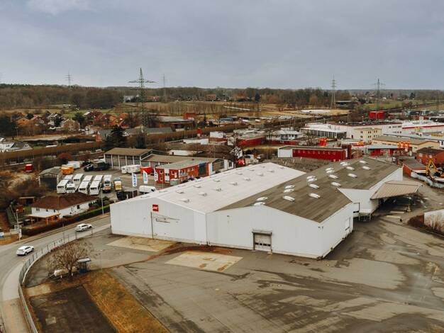 Lagerhalle zur Miete 5,32 € 5.500 m² Lagerfläche Goseburg-Zeltberg Lüneburg 21339
