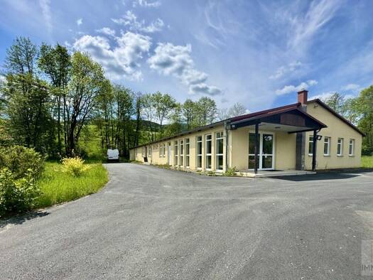 Haus zum Kauf 235.000 € 161,6 m² 2.744 m² Grundstück frei ab sofort Teichröda Rudolstadt 07407