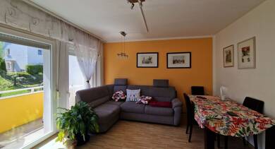 Wohnung zur Miete 650 € 3 Zimmer 67 m² frei ab 01.08.2025 Unterer Hainstadter Weg 4 Buchen Buchen (Odenwald) 74722