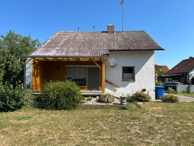 Einfamilienhaus zum Kauf 199.000 € 5 Zimmer 100,4 m² 587 m² Grundstück Gergweis Osterhofen 94486