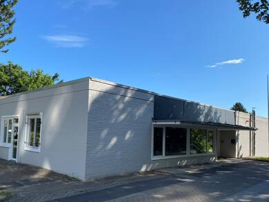 Verkaufsfläche zur Miete provisionsfrei 2.070 € 258,8 m² Verkaufsfläche Kiel 24159