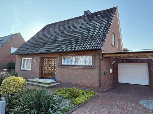 Einfamilienhaus zum Kauf 248.000 € 5 Zimmer 130 m² 536 m² Grundstück frei ab 28.02.2026 Papenburg 26871