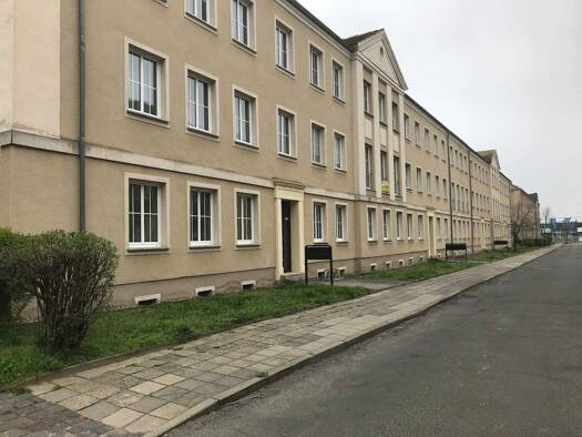 Wohnung zur Miete 251 € 1 Zimmer 40,2 m² 2. Geschoss frei ab 15.12.2025 Heinrich-Heine-Straße 4 Roßlau Dessau-Roßlau 06862
