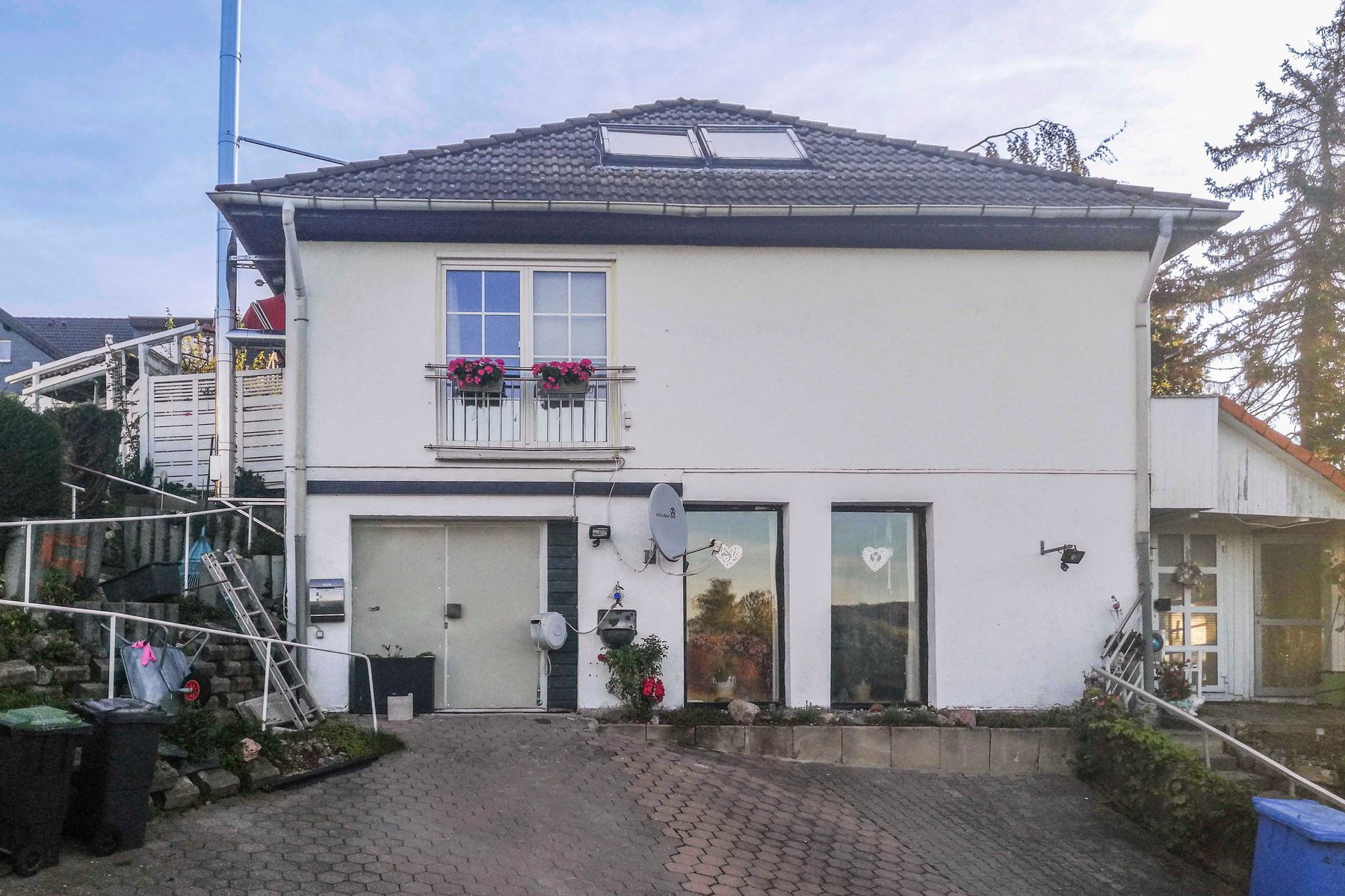 Immobilie zum Kauf als Kapitalanlage geeignet 279.000 € 7 Zimmer 163,7 m²<br/>Fläche 908 m²<br/>Grundstück Klein-Gumpen Reichelsheim 64385