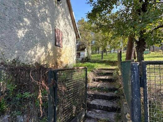 Haus zum Kauf 55.000 € 2 Zimmer 900 m² Svica, Otocac Otočac