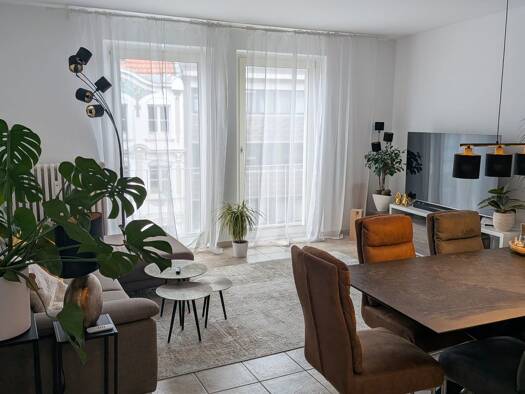 Wohnung zur Miete 1.199 € 3 Zimmer 92 m² Geschoss 1/5 frei ab 01.09.2026 Flinger Straße 7 Altstadt Stadtbezirk 1 40213