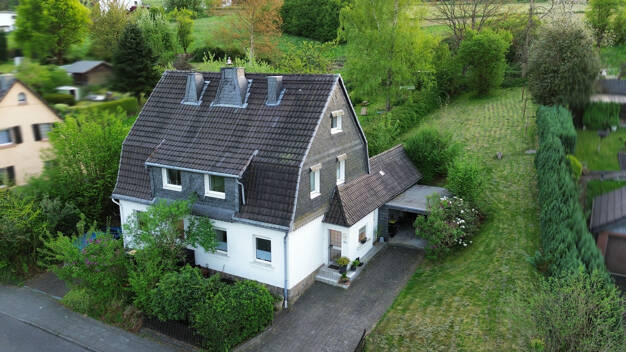 Doppelhaushälfte zum Kauf 285.000 € 4 Zimmer 92,7 m² 791 m² Grundstück Steinenbrück Overath 51491