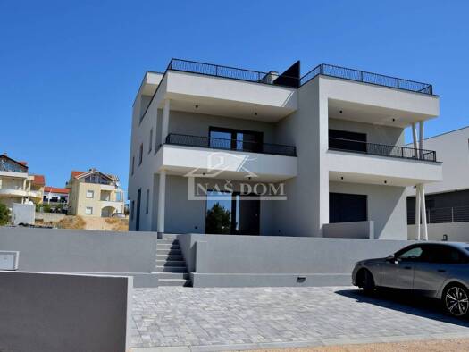 Wohnung zum Kauf 330.000 € 2 Zimmer 110 m² 1. Geschoss Zatonska ulica Vodice 22211