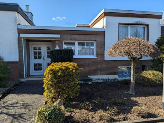 Reihenmittelhaus zum Kauf 335.000 € 5 Zimmer 130 m² 333 m² Grundstück Erftstadt 50374