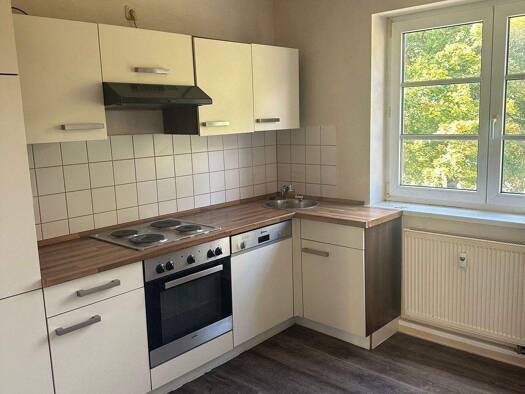 Wohnung zum Kauf 31.000 € 3 Zimmer 62,8 m² 1. Geschoss Reusa Plauen 08529