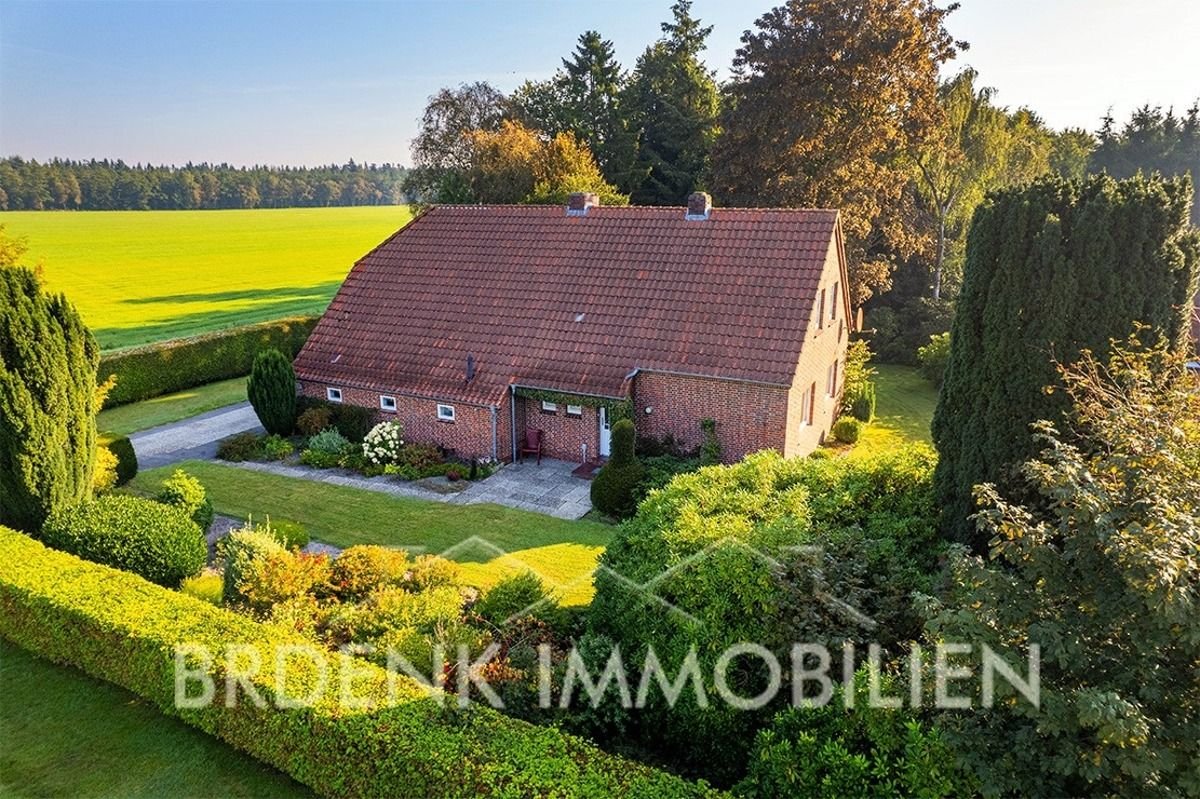 Einfamilienhaus zum Kauf 199.000 € 5 Zimmer 100 m²<br/>Wohnfläche 1.699 m²<br/>Grundstück Wiesmoor Wiesmoor 26639