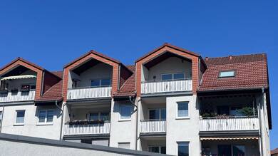 Wohnung zum Kauf 136.000 € 2 Zimmer 68 m² 2. Geschoss Krönertstrasse 1-3 Freital Freital 01705