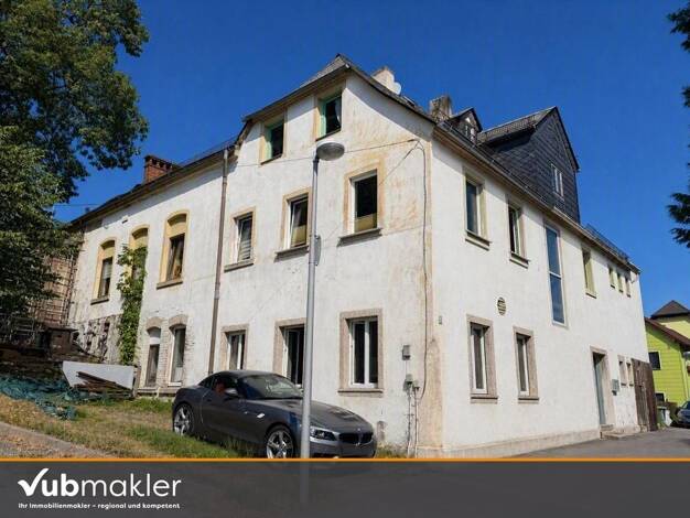 Einfamilienhaus zum Kauf 180.000 € 9 Zimmer 230 m² 860 m² Grundstück Innenstadt Hof 95030