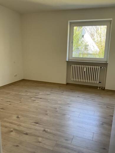 Wohnung zur Miete 448 € 3 Zimmer 64 m² EG Stormstraße 33 Geisweid Siegen 57078