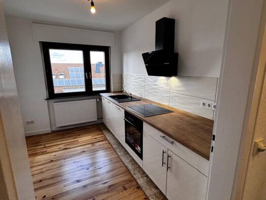 Wohnung zur Miete 800 € 3 Zimmer 80 m² Geschoss 1/1 frei ab 15.04.2026 Alt-Saarbrücken Saarbrücken 66117