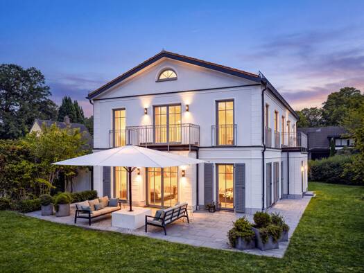 Einfamilienhaus zum Kauf 3.900.000 € 7 Zimmer 236 m² 800 m² Grundstück Bogenhausen München 81677