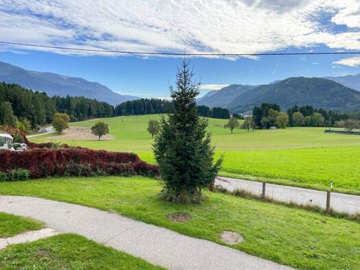 Einfamilienhaus zum Kauf 265.000 € 7 Zimmer 200 m² 1.545 m² Grundstück Paternion 9711