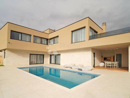 Einfamilienhaus zum Kauf 1.800.000 € 4 Zimmer 370 m² Kringa, Tinjan Tinjan 52444