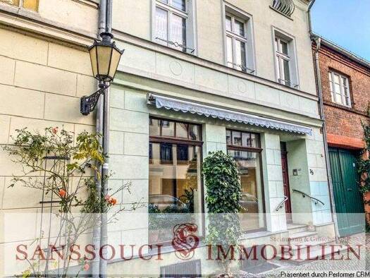 Mehrfamilienhaus zum Kauf 115.000 € 10 Zimmer 265 m² 139 m² Grundstück Havelberg 39539