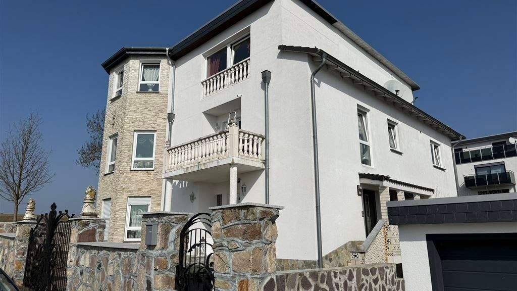 Mehrfamilienhaus zum Kauf 1.295.000 € 11 Zimmer 400 m² 575 m² Grundstück frei ab 01.06.2026 Wolfsanger/Hasenhecke Kassel 34125