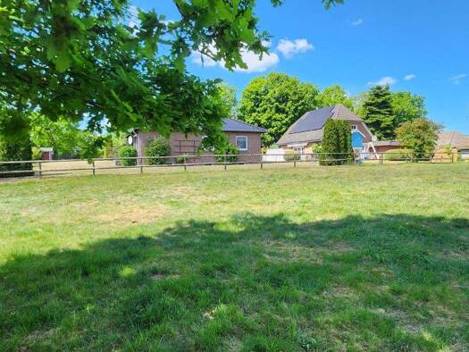 Grundstück zum Kauf 105.000 € 650 m² Grundstück Baugenehmigung vorhanden frei ab sofort Negernbötel 23795