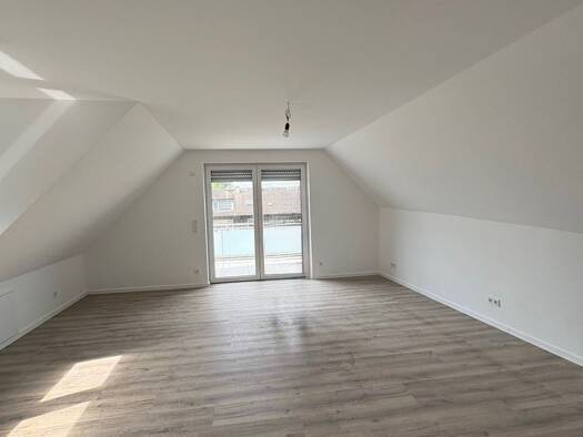 Wohnung zur Miete 988 € 1,5 Zimmer 76 m² Geschoss 2/3 frei ab 15.09.2026 Wickede Dortmund 44319