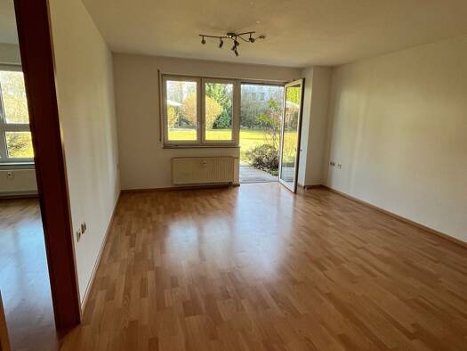 Wohnung zur Miete 700 € 2 Zimmer 49 m² Geschoss EG/4 frei ab sofort Solitudestraße 196 Weilimdorf Stuttgart 70499