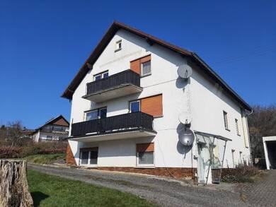 Mehrfamilienhaus zum Kauf 359.000 € 8 Zimmer 268 m² 899 m² Grundstück Leuscheid Windeck-Leuscheid 51570
