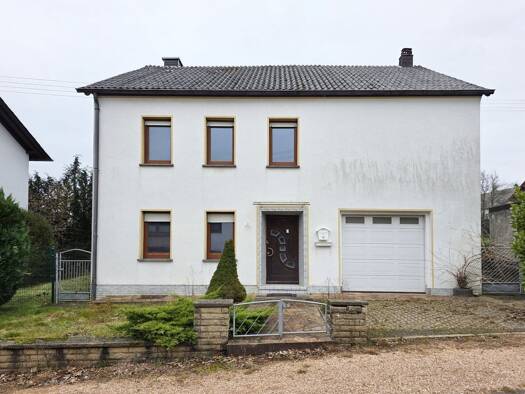 Einfamilienhaus zum Kauf 189.000 € 6 Zimmer 145 m² 634 m² Grundstück Lockweiler Wadern 66687