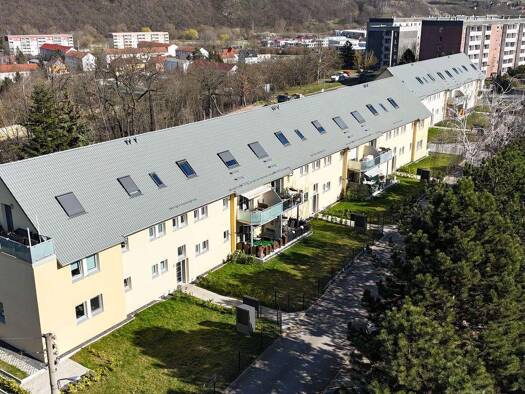 Terrassenwohnung zur Miete 728 € 4 Zimmer 77 m² frei ab 01.03.2026 Weststraße 1 Volkstedt Rudolstadt 07407
