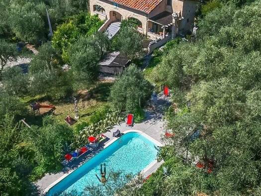 Haus zum Kauf 1.500.000 € 490 m² 9.500 m² Grundstück Camaiore 55041