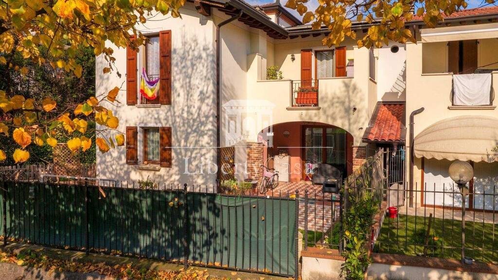 Haus zum Kauf 380.000 € 3 Zimmer 228 m² Roè Volciano