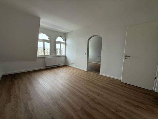 Wohnung zur Miete 950 € 2 Zimmer 65 m² frei ab sofort Fürther Straße 154 Muggenhof Nürnberg 90429