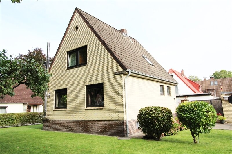 Einfamilienhaus zum Kauf 599.000 € 4,5 Zimmer 103 m²<br/>Wohnfläche 710 m²<br/>Grundstück Billstedt Hamburg 22119