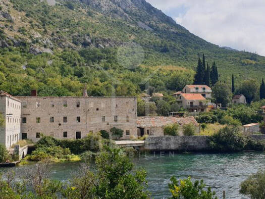 Grundstück zum Kauf 3.000.000 € 2.962 m² Grundstück Dubrovnik 20000