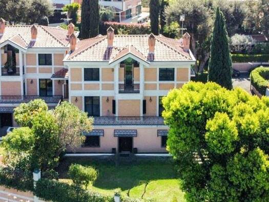 Haus zum Kauf 1.390.000 € 700 m² Roma 00166